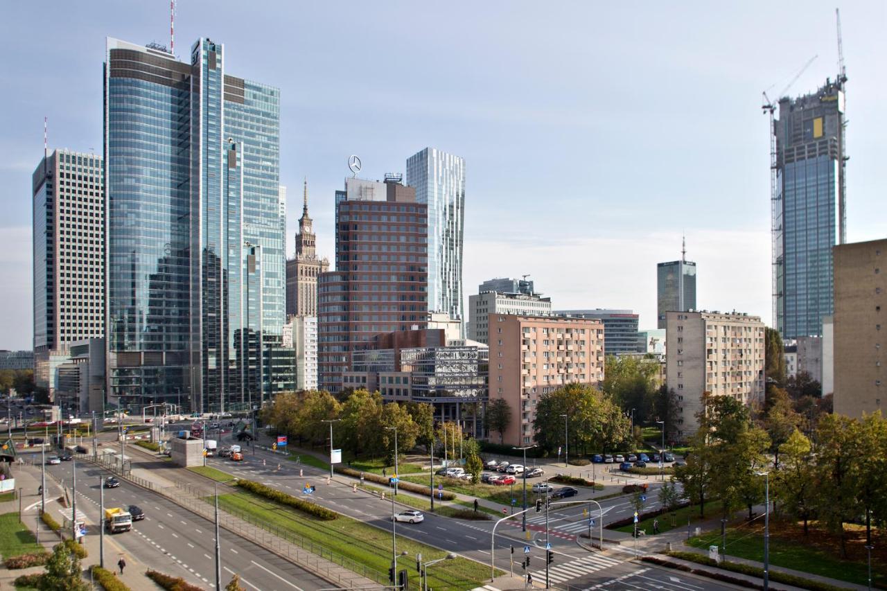 P&O Apartments Emilii Plater Warschau Buitenkant foto